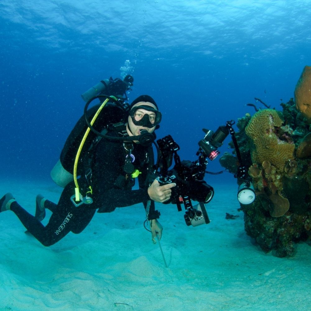 Underwater photography guide