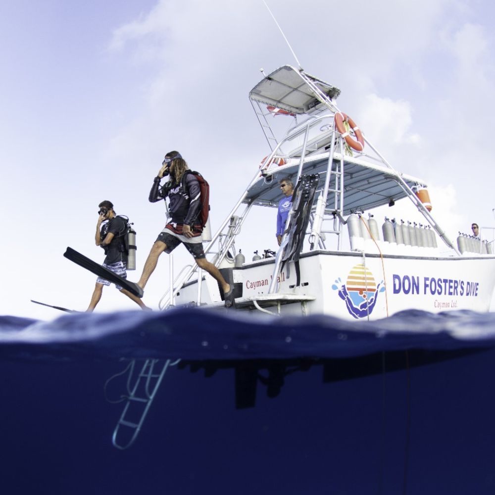 Boat Diving 4