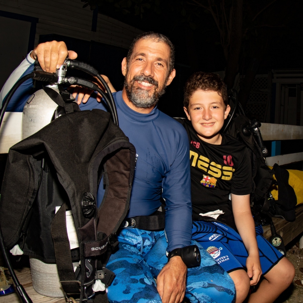 Night Diving 6